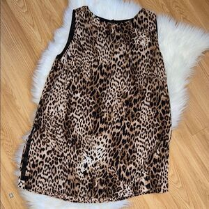 Chico’s Blouse Leopard Print Sleeveless Top Size 1 Medium or 8